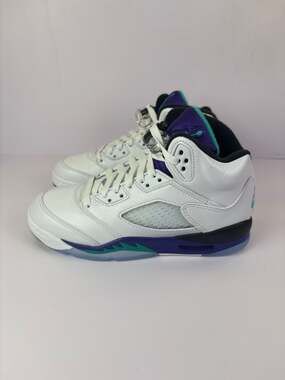 Jordan 5 Retro Grapes Shoes size 4.5Y/6W